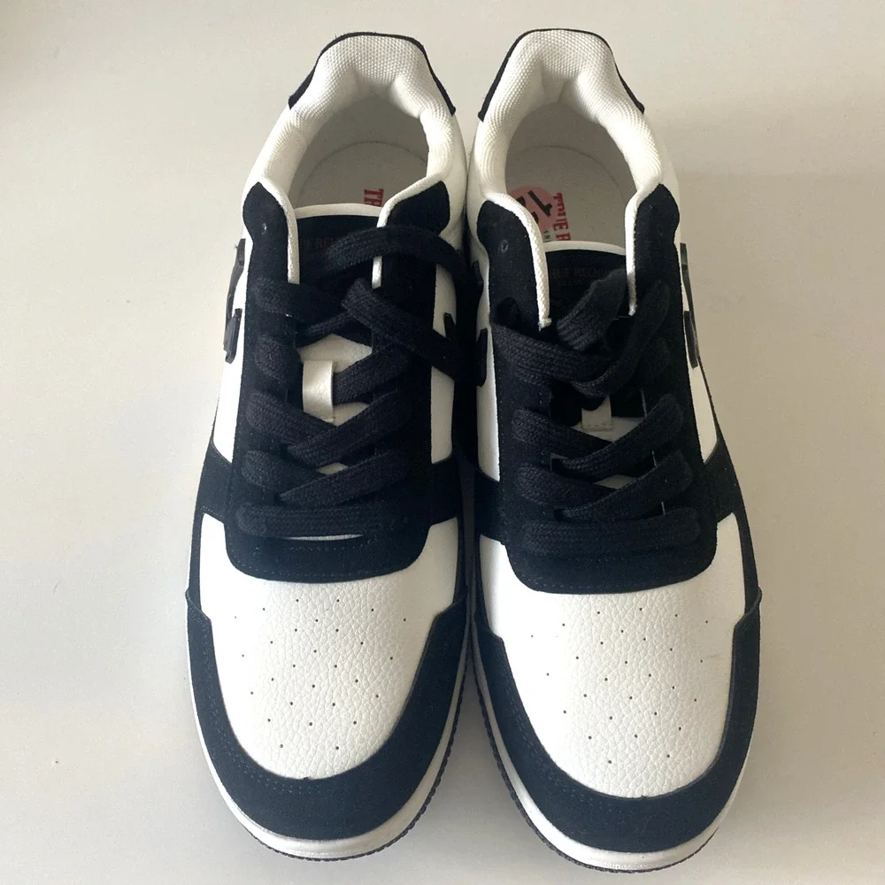 NWOB True Religion TR JAY PBS Sneaker Men Black White Lace Up Low Top 12